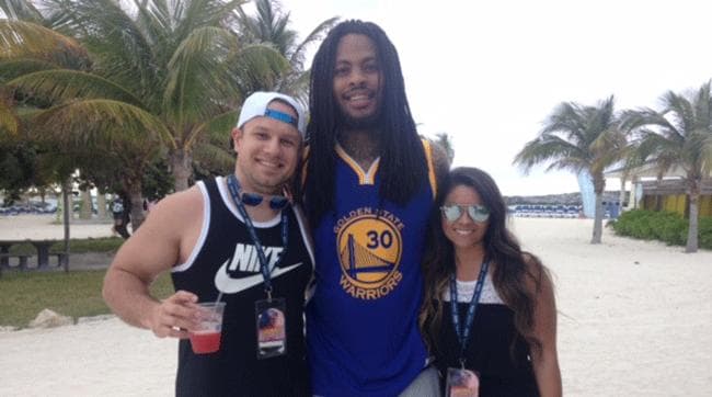 Keith and Alexa hang out with Waka Flocka Flame at Gronk Island.